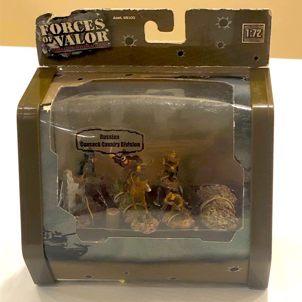Forces of Valor Russian Cossack cavalry division 1:72